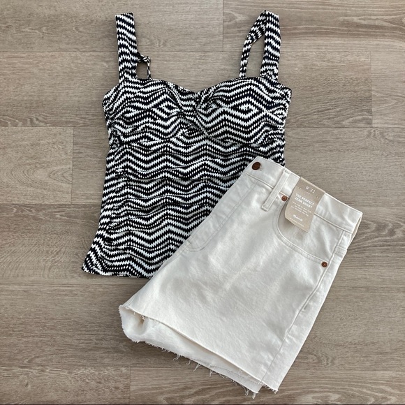 2BAMBOO Twist Underwire Tankini Swim Top Zig Zag Print - Picture 1 of 13